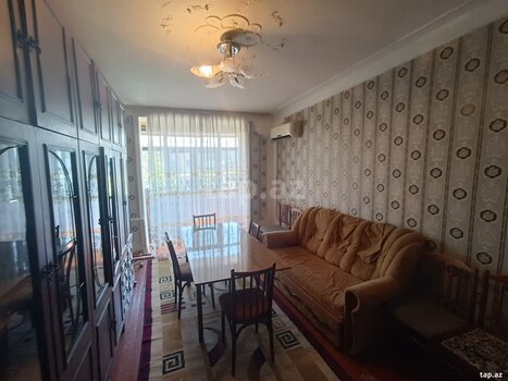 2-otaqlı mənzil, 1-ci mkr., 50 m²