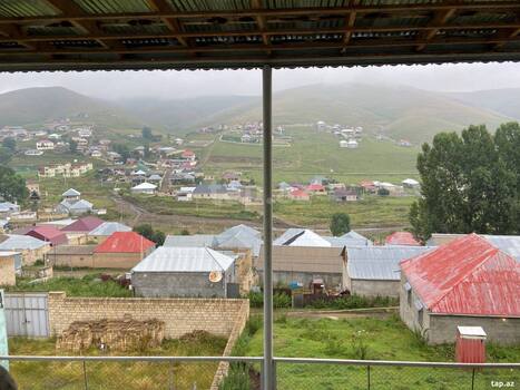 Həyət evi, Mikayıl Müşfiq küç.
