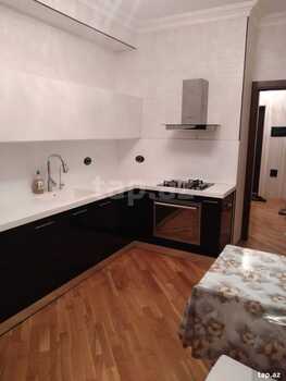 2-otaqlı yeni tikili kirayə verilir, Əbdülvəhab Salamzadə küç., 85 m²