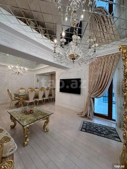 4-otaqlı yeni tikili, 8 Noyabr pr., 181 m²