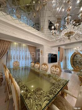 4-otaqlı yeni tikili, 8 Noyabr pr., 181 m²