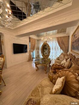 4-otaqlı yeni tikili, 8 Noyabr pr., 181 m²