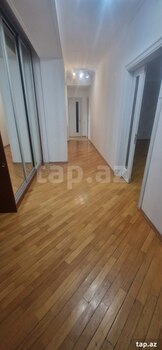 3-otaqlı yeni tikili, R.Behbudov küç., 136 m²