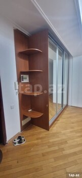 3-otaqlı yeni tikili, R.Behbudov küç., 136 m²