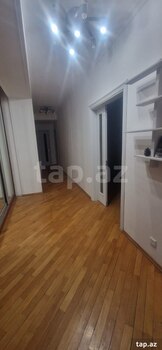 3-otaqlı yeni tikili, R.Behbudov küç., 136 m²