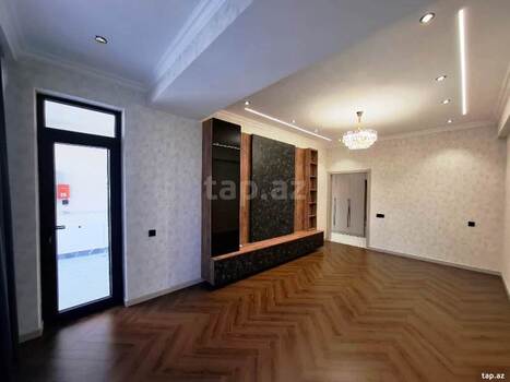 3-otaqlı yeni tikili, 28 May m., 120 m²