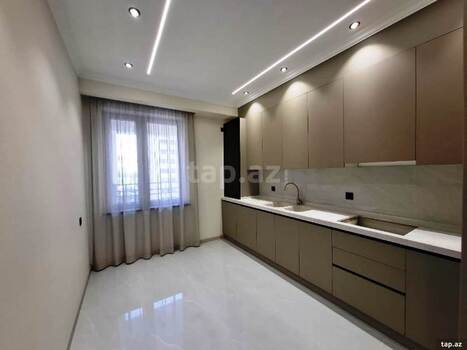 3-otaqlı yeni tikili, 28 May m., 120 m²
