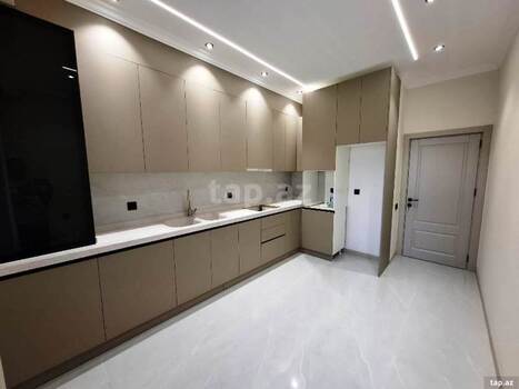 3-otaqlı yeni tikili, 28 May m., 120 m²