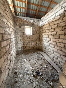 Həyət evi, Adil İsgəndərov küç.