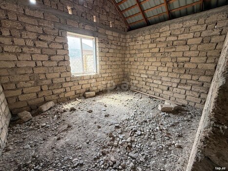 Həyət evi, Adil İsgəndərov küç.