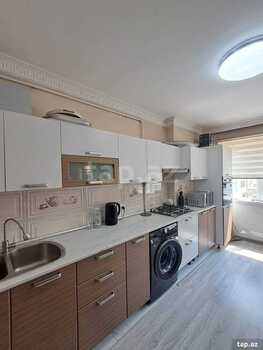 3-otaqlı mənzil, 8 Noyabr pr., 80 m²