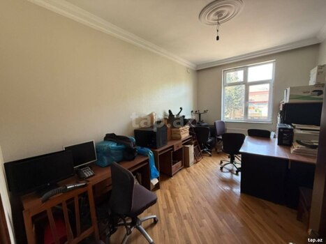 3-otaqlı yeni tikili, H.B.Zərdabi pr., 140 m²