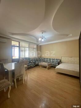 2-otaqlı yeni tikili, Zərifə Əliyeva küç., 104 m²