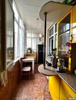 3-otaqlı yeni tikili, Qurban Xəlilov küç., 107 m²