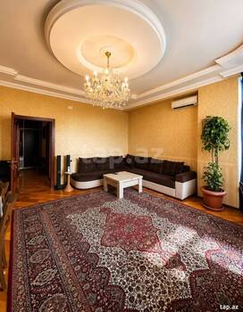 3-otaqlı yeni tikili, Qurban Xəlilov küç., 107 m²