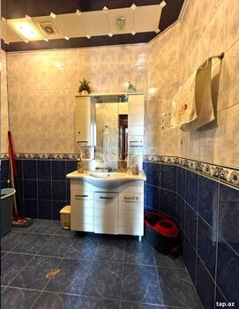 3-otaqlı yeni tikili, Qurban Xəlilov küç., 107 m²
