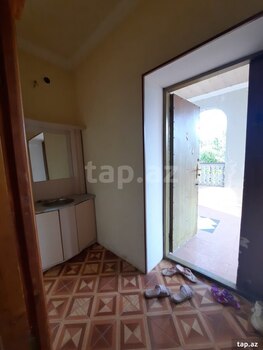 Villa, Astara r.