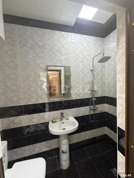 3-otaqlı yeni tikili, Qurtuluş küç. 93, 60 m²