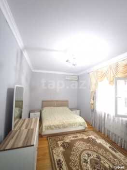 Həyət evi, Saray qəs.