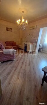 2-otaqlı mənzil, A.Kunanbayev küç., 65 m²