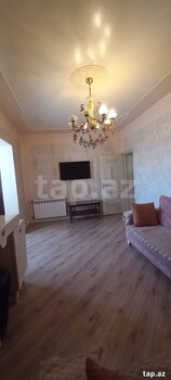 2-otaqlı mənzil, A.Kunanbayev küç., 65 m²