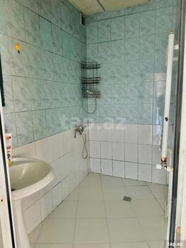 2-otaqlı mənzil, Qara Qarayev pr., 60 m²