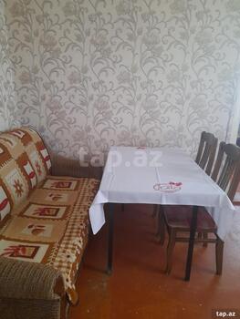 Həyət evi kirayə verilir, 28 may m.