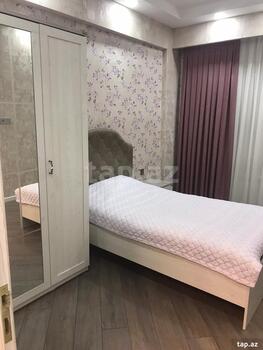 3-otaqlı mənzil, Memar Əcəmi m., 75 m²