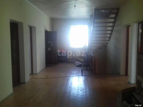 Həyət evi, Almaz İldırım küç. 4