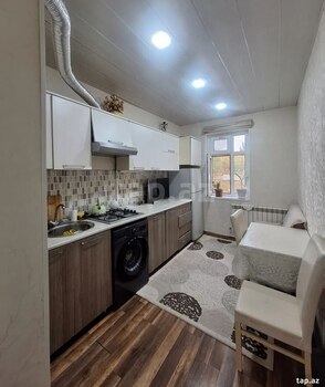2-otaqlı mənzil, Mir Cəlal küç., 65 m²