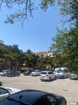 3-otaqlı mənzil kirayə verilir, Ağa Neymətulla küç., 80 m²