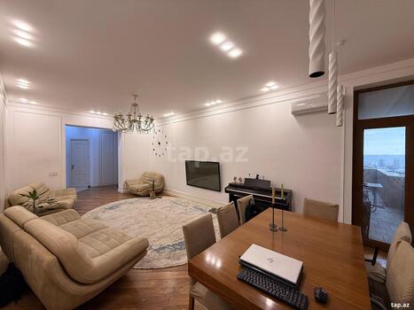 4-otaqlı yeni tikili, Moskva pr.8, 140 m²