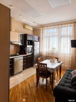 3-otaqlı yeni tikili, Mirəli Seyidov küç., 125 m²