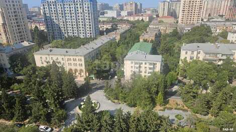 4-otaqlı yeni tikili, Nərimanov r., 170 m²