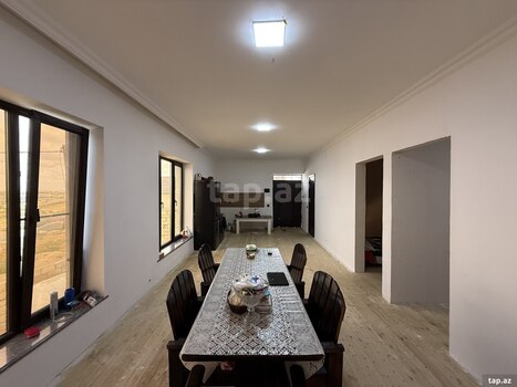 Həyət evi, Binəqədi qəs.