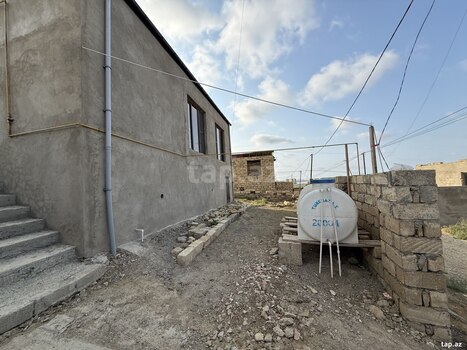 Həyət evi, Binəqədi qəs.