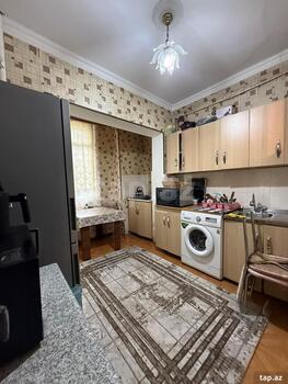 3-otaqlı mənzil, N. Tusi küç., 80 m²