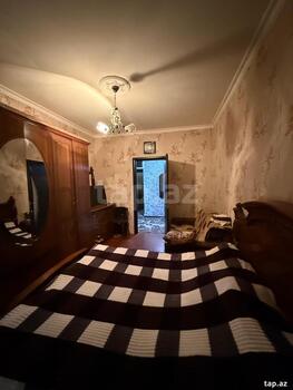 3-otaqlı mənzil, N. Tusi küç., 80 m²