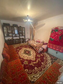 Həyət evi, Qarabağlı k.