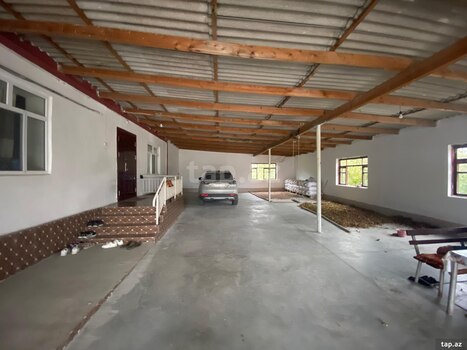Həyət evi, Qarabağlı k.