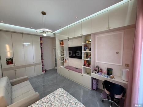 3-otaqlı yeni tikili, Yahya Hüseynov küç. 44, 125 m²