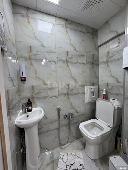 3-otaqlı mənzil, Elmlər Akademiyası m., 110 m²