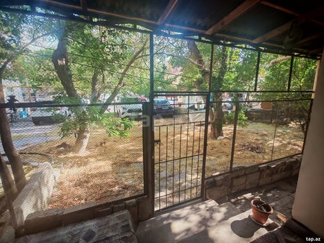 3-otaqlı mənzil, A. Şərifzadə küç., 65 m²