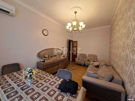 2-otaqlı mənzil kirayə verilir, H. Cavid pr. 43, 65 m²