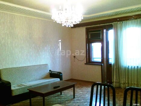 3-otaqlı mənzil kirayə verilir, 8 Noyabr m., 80 m²