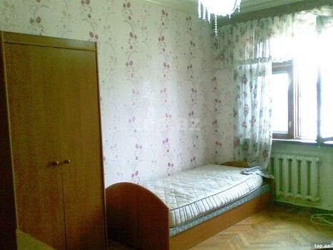 3-otaqlı mənzil kirayə verilir, 8 Noyabr m., 80 m²
