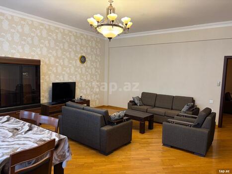 3-otaqlı yeni tikili kirayə verilir, Gənclik m., 150 m²