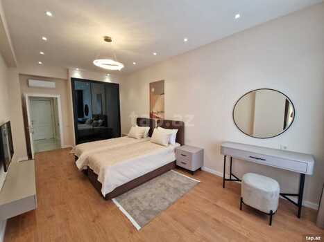 3-otaqlı yeni tikili kirayə verilir, İzmir küç., 180 m²