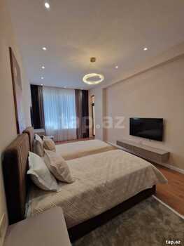 3-otaqlı yeni tikili kirayə verilir, İzmir küç., 180 m²