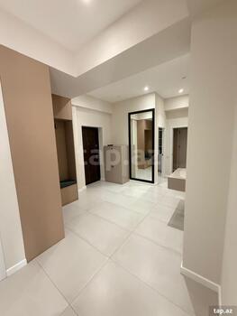 3-otaqlı yeni tikili kirayə verilir, İzmir küç., 180 m²